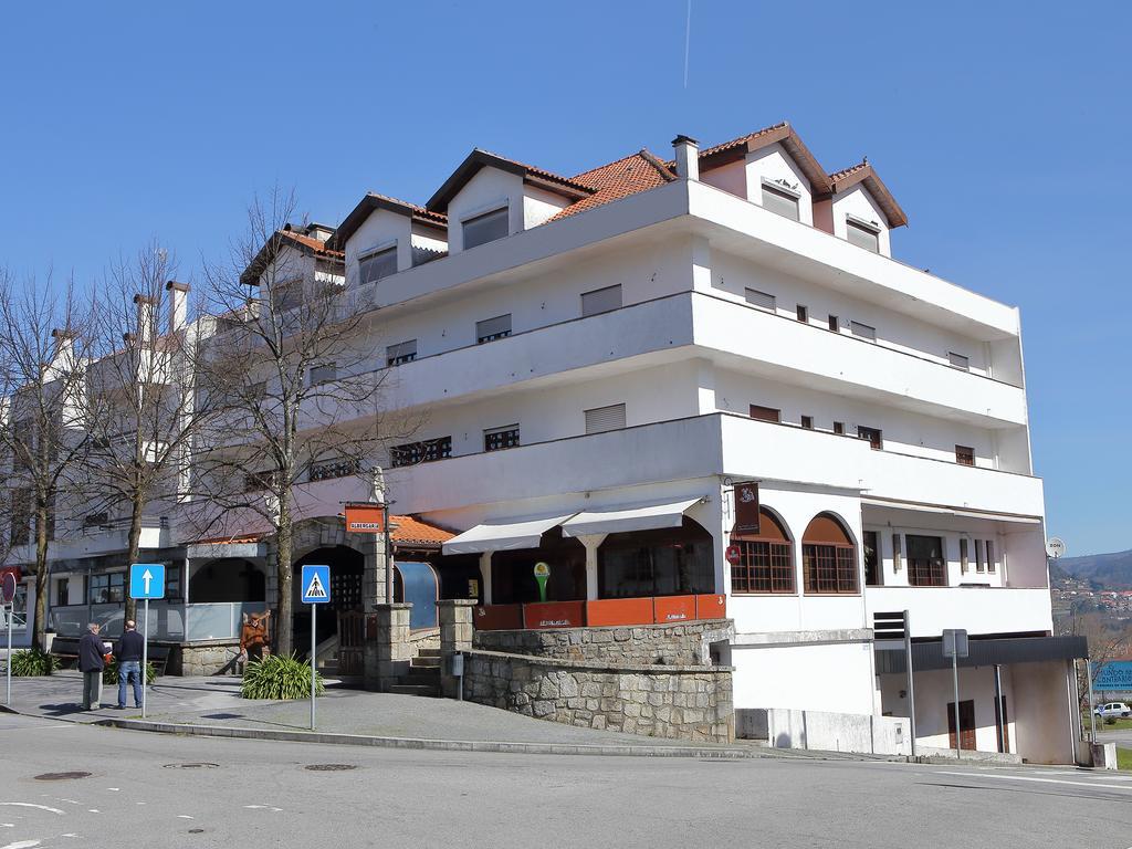 Residencial Albergaria Paredes de Coura Eksteriør bilde